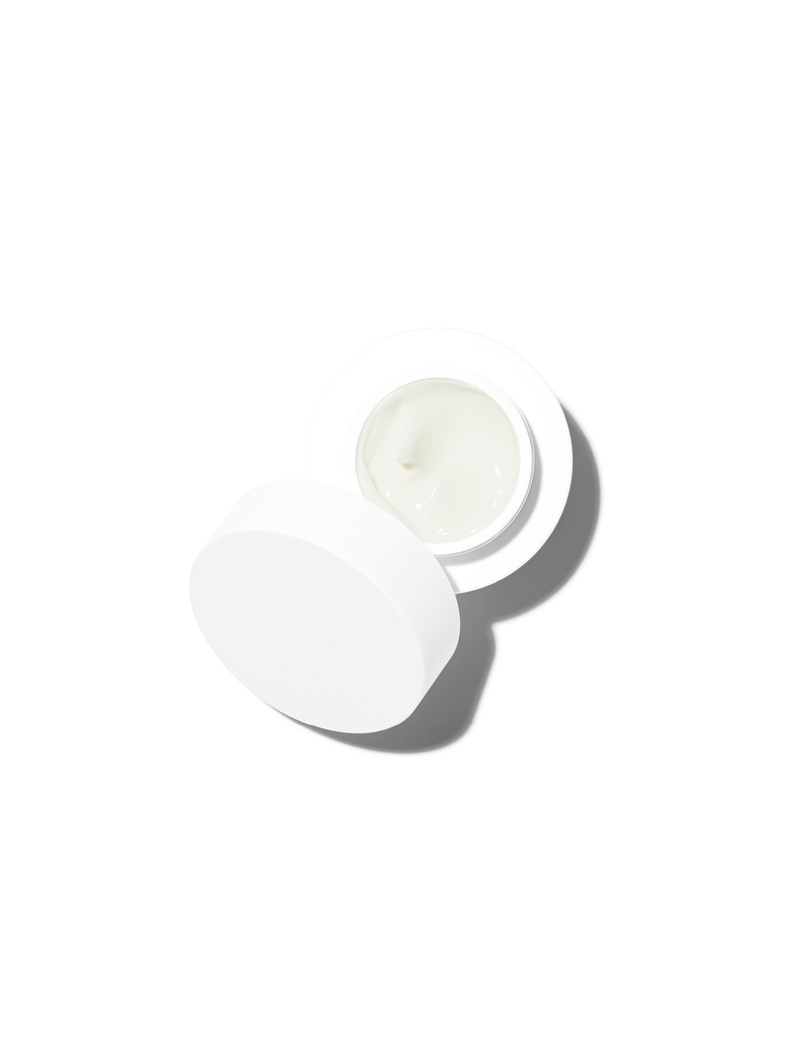 Dr. Barbara Sturm’s anti-aging FACE CREAM will keep your skin hydrated